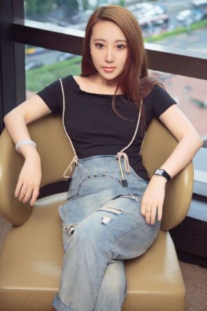 夜倾情之保姆的诱惑_在线电影免费观看