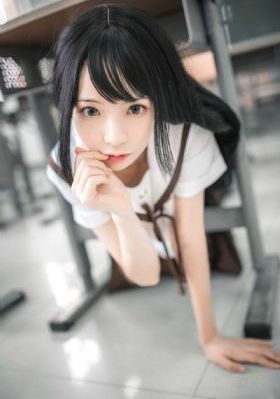 宝石之国_BD英语超清免费观看